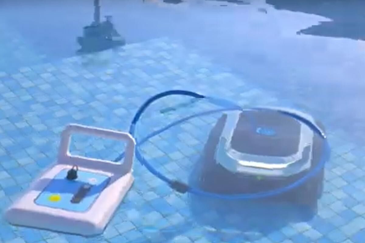 Der Degrii Zima Pro 2024 Poolroboter ist mit einem Kabel an einen Akku verbunden.